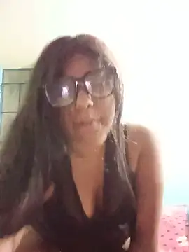 Snapshot of Carmen-tati chatting on July 16, 2:50 am Carmen-tati online show from July 16, 2:50 am