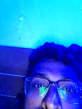 Snapshot of ashvika0728 chatting on August 5, 9:06 pm ashvika0728 online show from August 5, 9:06 pm