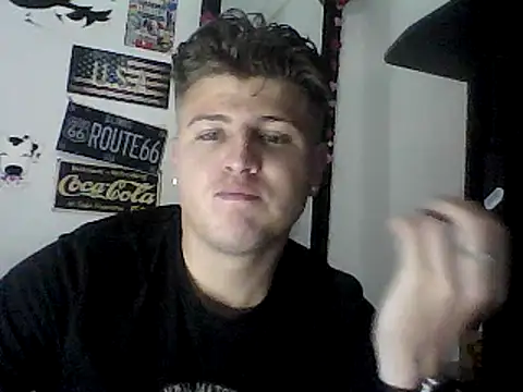 Snapshot of JUSTIIN-XXX chatting on July 18, 1:21 am JUSTIIN-XXX online show from July 18, 1:21 am