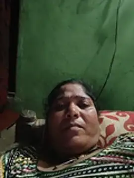 Snapshot of Hott_arushi chatting on July 25, 9:12 pm Hott arushi online show from July 25, 9:12 pm