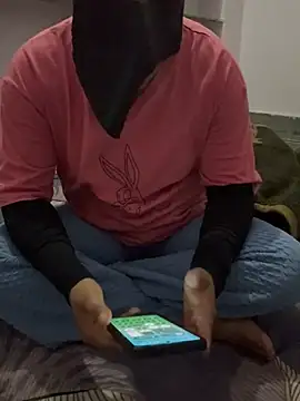 Snapshot of desi_couplee_ chatting on July 22, 4:10 pm desi couplee online show from July 22, 4:10 pm