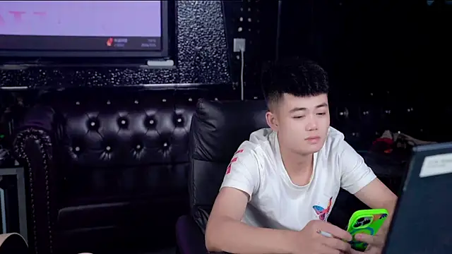 xxou02 online show from July 25, 5:16 am