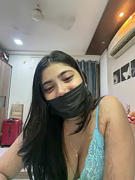 Snapshot of Alizahincontrol chatting on July 23, 4:27 pm Alizahincontrol online show from July 23, 4:27 pm