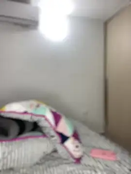 riri brunnete online show from February 25, 4:00 pm