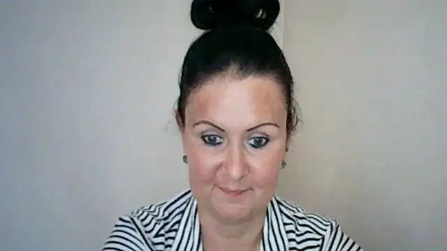 Snapshot of SonjaFlirt chatting on July 23, 1:31 pm SonjaFlirt online show from July 23, 1:31 pm