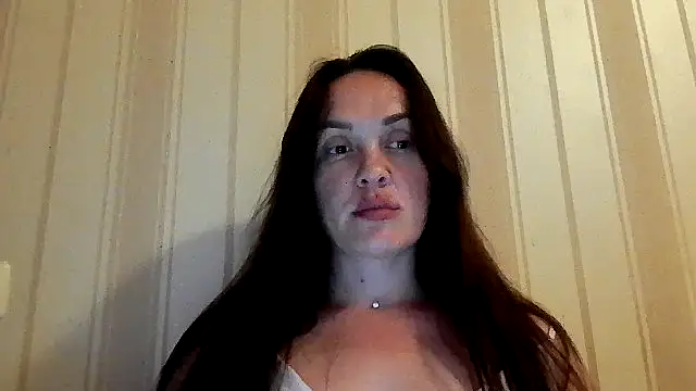 Snapshot of AbigailBlue chatting on July 25, 5:21 pm AbigailBlue online show from July 25, 5:21 pm