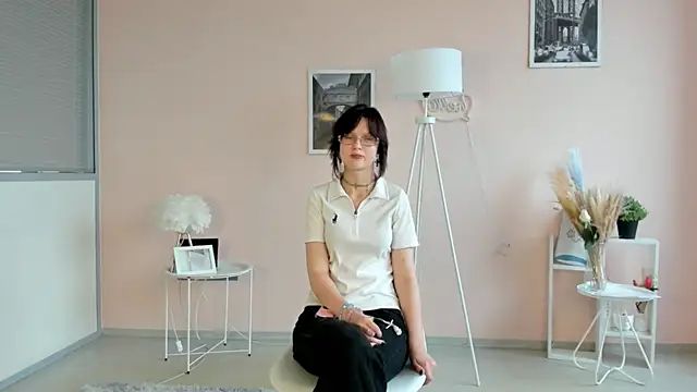 Snapshot of MelaniSebastiano chatting on July 24, 6:44 am MelaniSebastiano online show from July 24, 6:44 am