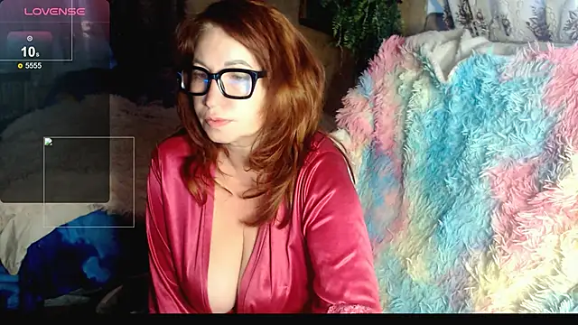 FlirtatiousMegan online show from May 21, 1:23 am
