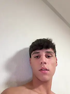 Snapshot of diegogymboy chatting on July 24, 4:05 pm diegogymboy online show from July 24, 4:05 pm