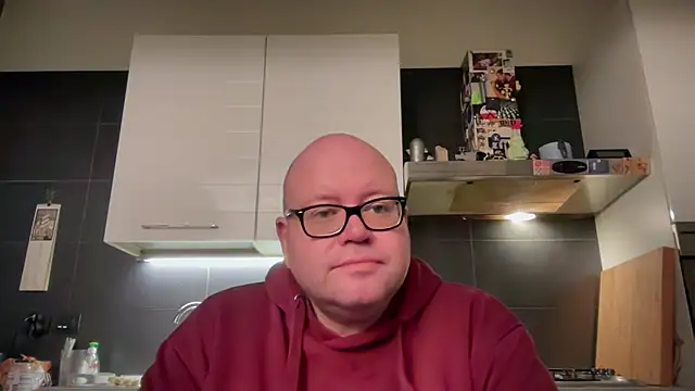 theitalianbear online show from December 20, 3:53 pm