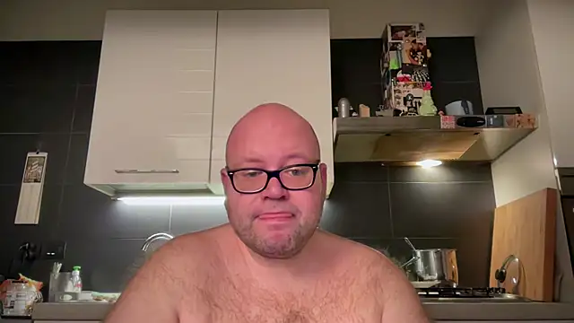 theitalianbear online show from December 23, 3:40 am