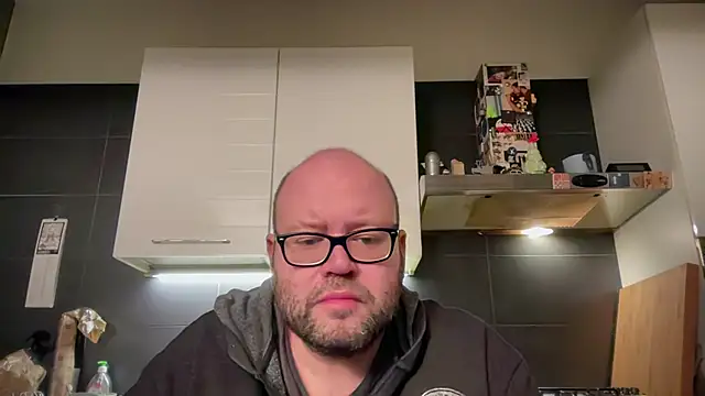 theitalianbear online show from January 8, 8:07 pm