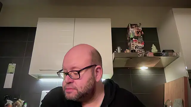 theitalianbear online show from March 5, 1:01 am