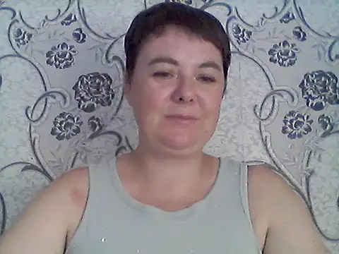 CherryLove7777 online show from July 28, 9:15 am