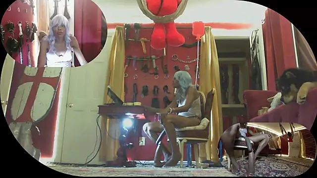 Snapshot of TheMississippiMadame chatting on July 17, 2:40 am TheMississippiMadame online show from July 17, 2:40 am