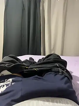 tonybb2 online show from August 2, 4:22 am