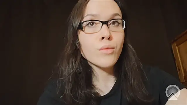 Snapshot of RachelSav chatting on July 28, 6:20 pm RachelSav online show from July 28, 6:20 pm