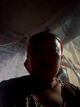 Snapshot of Lidaa-a chatting on August 4, 10:01 pm Lidaa-a online show from August 4, 10:01 pm