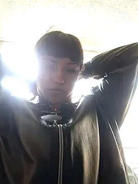 Snapshot of Cute_hollywood1 chatting on July 31, 2:27 pm Cute hollywood1 online show from July 31, 2:27 pm
