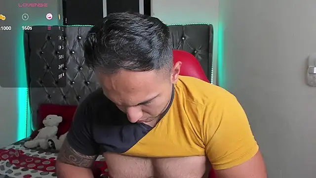 mrloganfuck1 online show from April 21, 5:47 am
