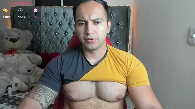 mrloganfuck1 online show from May 2, 6:40 am