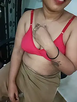  Milky-Bhabhi online show from July 31, 9:03 pm