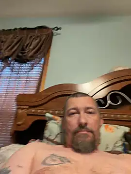 Snapshot of hillbillylover1981 chatting on July 30, 8:19 pm hillbillylover1981 online show from July 30, 8:19 pm