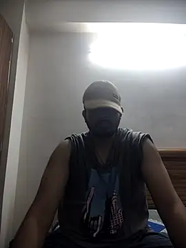 Snapshot of trendy_Squirreel chatting on July 28, 6:20 am trendy Squirreel online show from July 28, 6:20 am
