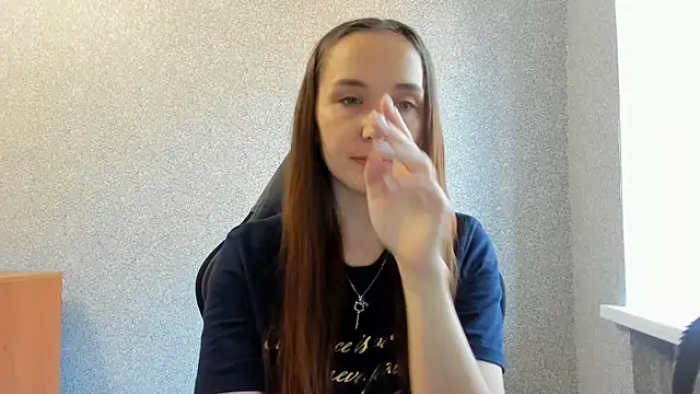 Snapshot of Eva_Myst chatting on August 5, 3:31 am Eva Myst online show from August 5, 3:31 am