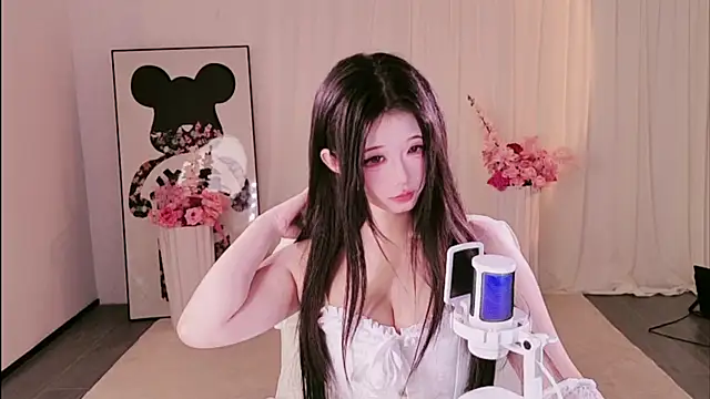 XiaolLin520 online show from August 1, 10:14 am