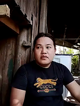 Snapshot of Andrea0414 chatting on January 14, 1:04 am Andrea0414 online show from January 14, 1:04 am