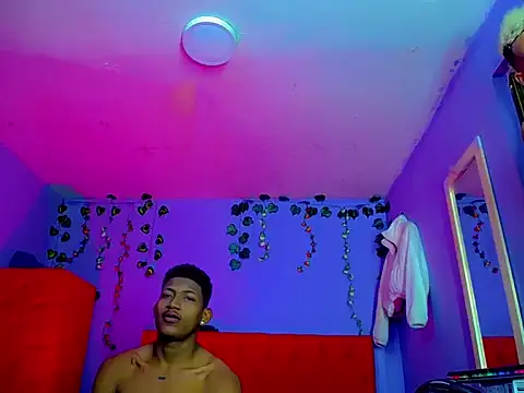 TyssonBeckfordd online show from August 4, 9:17 pm