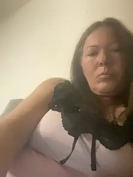 Scottish-BonnieX online show from August 8, 11:18 pm