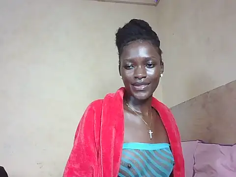 Snapshot of sweetlunab chatting on August 6, 8:44 pm sweetlunab online show from August 6, 8:44 pm