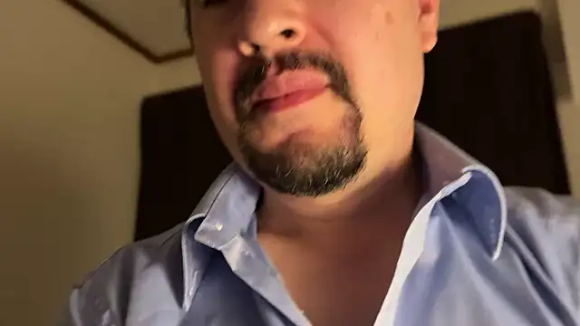 Snapshot of Leo_no_yakata chatting on August 5, 12:52 pm Leo no yakata online show from August 5, 12:52 pm