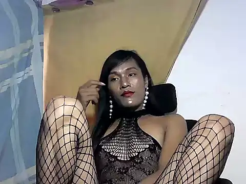 Snapshot of sweet_mistress69 chatting on August 3, 9:04 am sweet mistress69 online show from August 3, 9:04 am