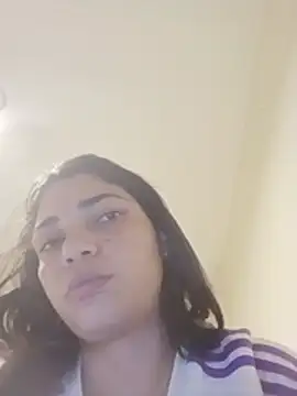 Brunaflor1 online show from August 5, 4:37 am