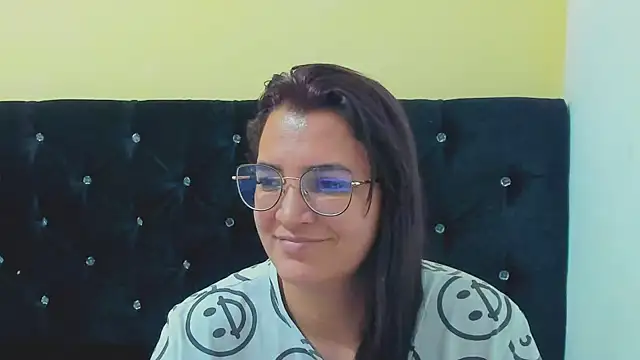 MARILYN GARCIA online show from December 29, 6:27 pm