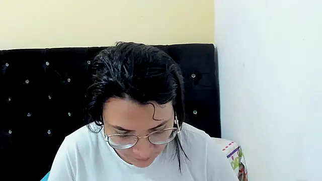 MARILYN GARCIA online show from January 5, 3:55 pm