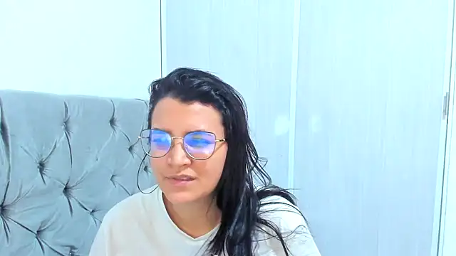 MARILYN GARCIA online show from January 21, 5:51 pm