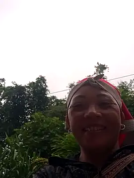 Snapshot of Sadie_02 chatting on August 5, 10:18 am Sadie 02 online show from August 5, 10:18 am
