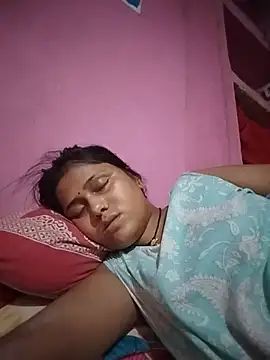 Snapshot of isha_90 chatting on August 7, 7:54 am isha 90 online show from August 7, 7:54 am