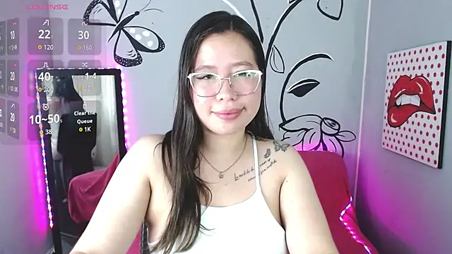 Snapshot of BabyAkemi chatting on August 7, 12:40 pm BabyAkemi online show from August 7, 12:40 pm