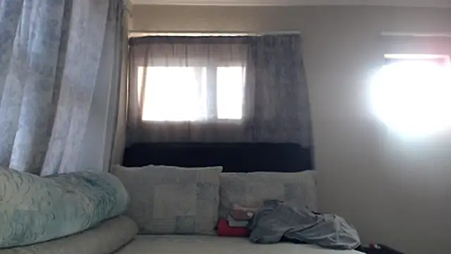 leanna23 online show from December 16, 4:39 am