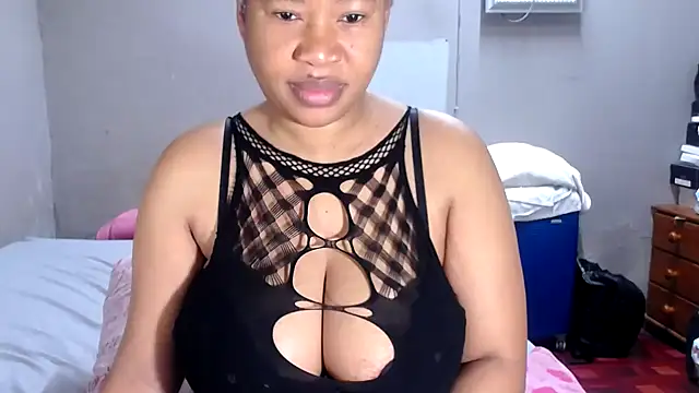 BigAreola26 online show from June 18, 5:08 am