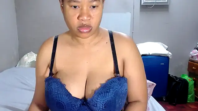 BigAreola26 online show from June 28, 5:57 am