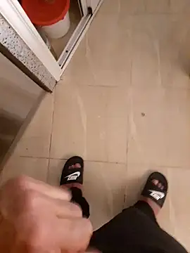 Demillvan online show from September 9, 3:22 pm