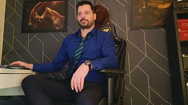 ChrisKox online show from February 10, 2:16 pm