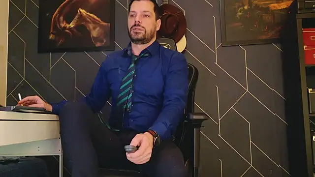 ChrisKox online show from February 11, 1:31 am