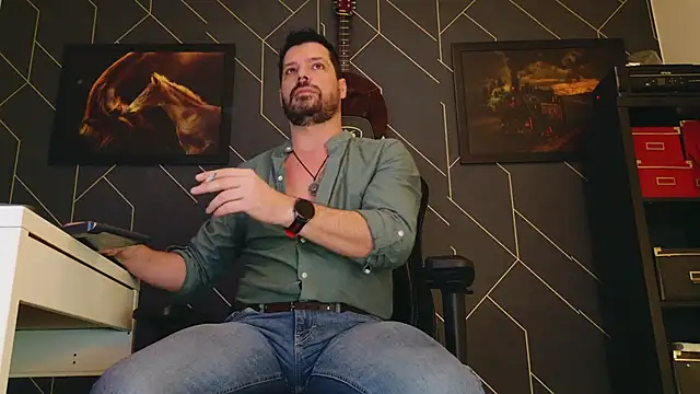 ChrisKox online show from February 13, 4:43 am